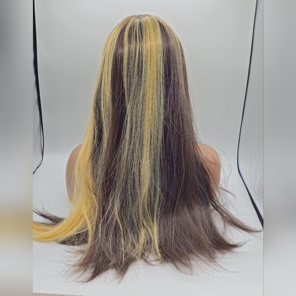 Uniwigs Ramona Long Dark Brown & Chunky Blonde Highlights w/ Bangs Synthetic Wig - Picture 5 of 9